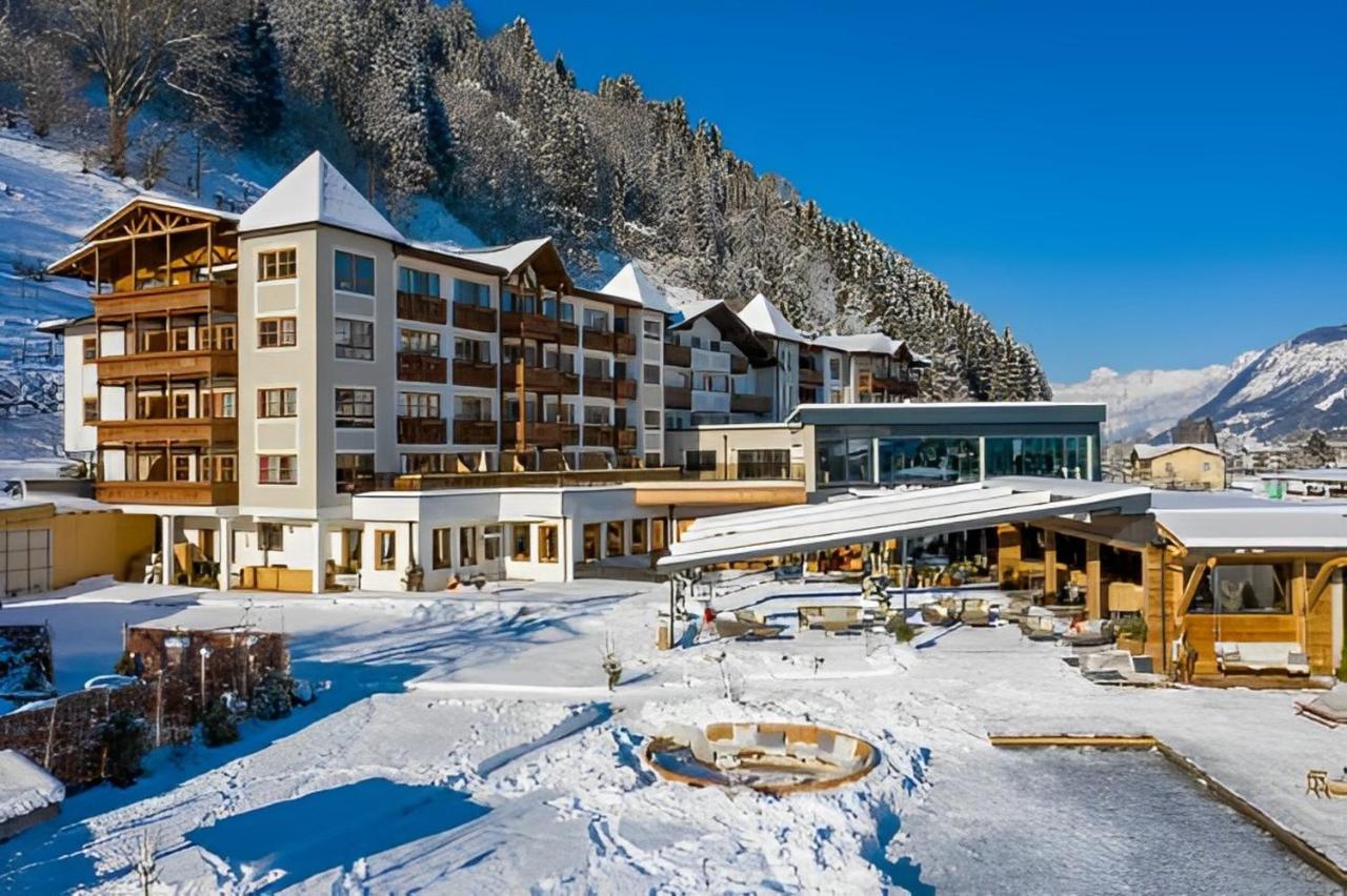 Superior Sport Und Familienresort Alpenblick Zell am See Luaran gambar
